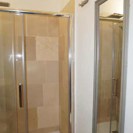 Mari Bed & Breakfast 3*